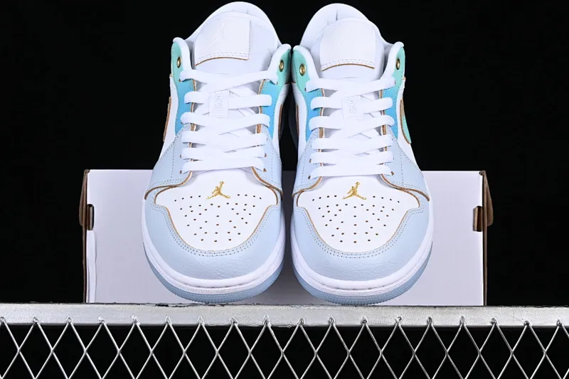 All categories Air Jordan Jordan series basketball shoes Air Jordan 1 Low G version pure original Air Jordan 1 Low AJ1 Joe 1 sea salt blue low-top cultural casual sneakers FN8899-131